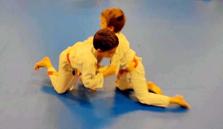 406247733_861084072379176_1333990265240468177_n