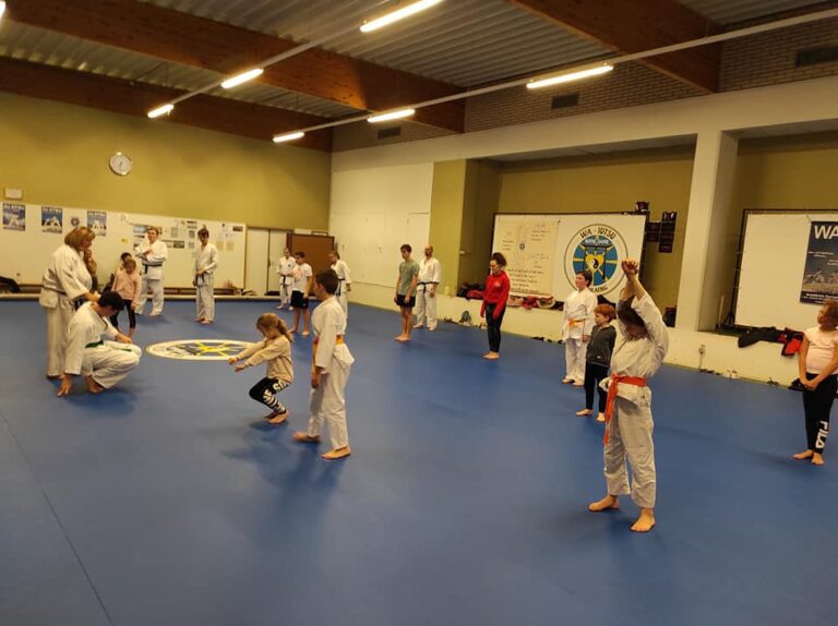 406627112_861083585712558_6804740510031483831_n