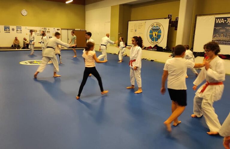 406639974_861083612379222_6258537407821695699_n